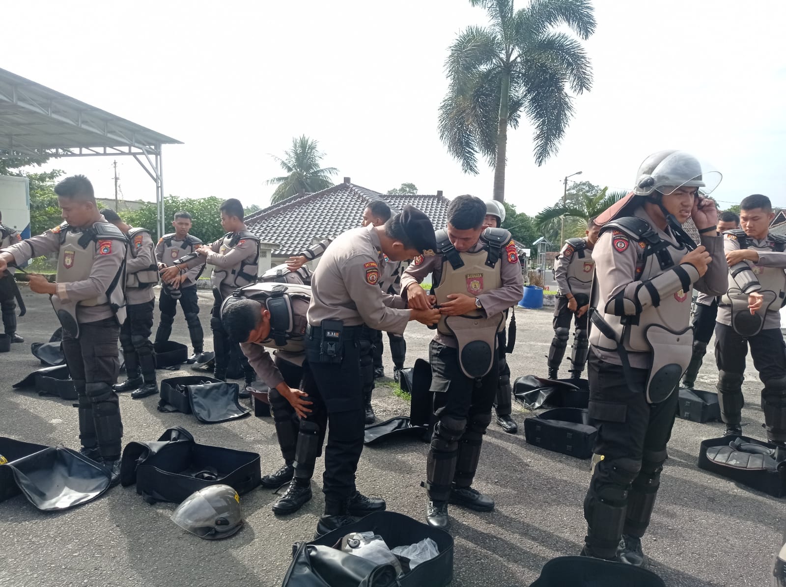 Personil Polres Bangka latihan Dalmas, Rabu (22/2/2023)